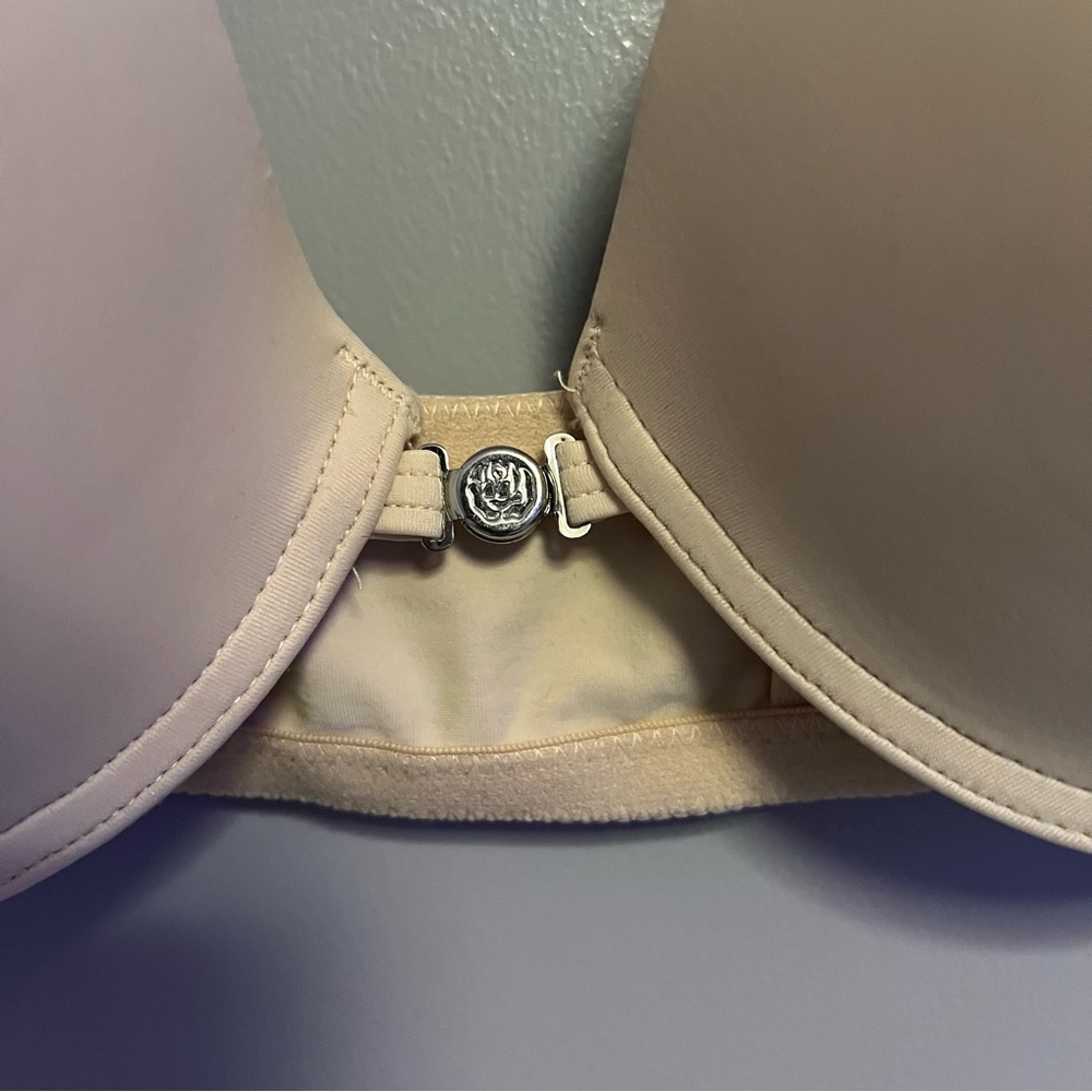 Push-Up Bra - Picture 2 of 7